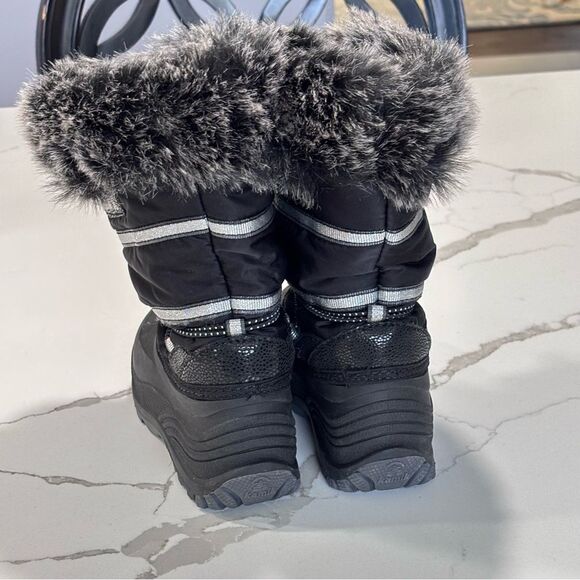 NEW Kamik | NWT Snow Gypsy Youth Girls Snow Boots Faux Fur Sz 10 - Picture 4 of 9